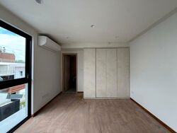 Lucky Hills (D16), Terrace #528113371